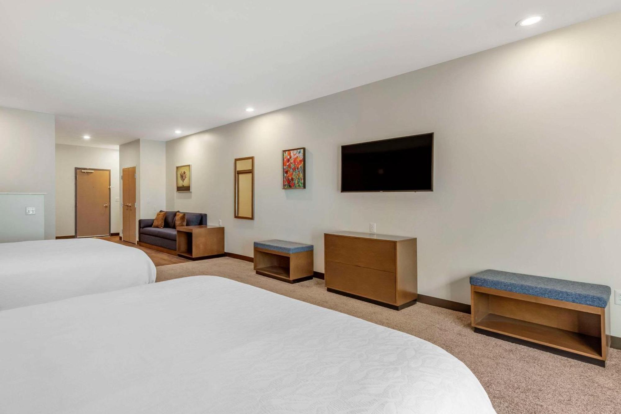 เดอะแครนเบอร์รี, แอสเซนด์ โฮเทล คอลเล็กชั่น Hotel มอร์แกนทาวน์ ภายนอก รูปภาพ